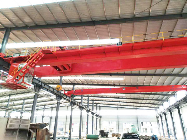 橋式起重機(jī)